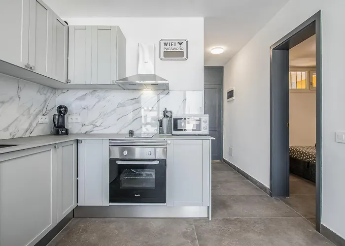 Beach, One Bedroom * Patalavaca