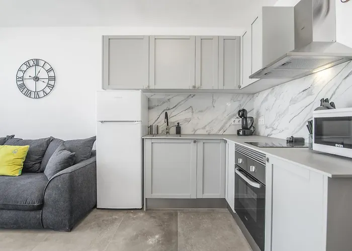 Beach, One Bedroom * Patalavaca