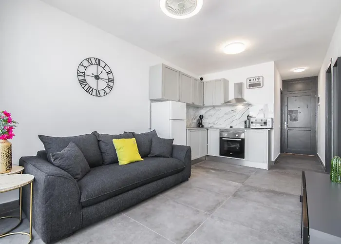 Beach, One Bedroom * Patalavaca